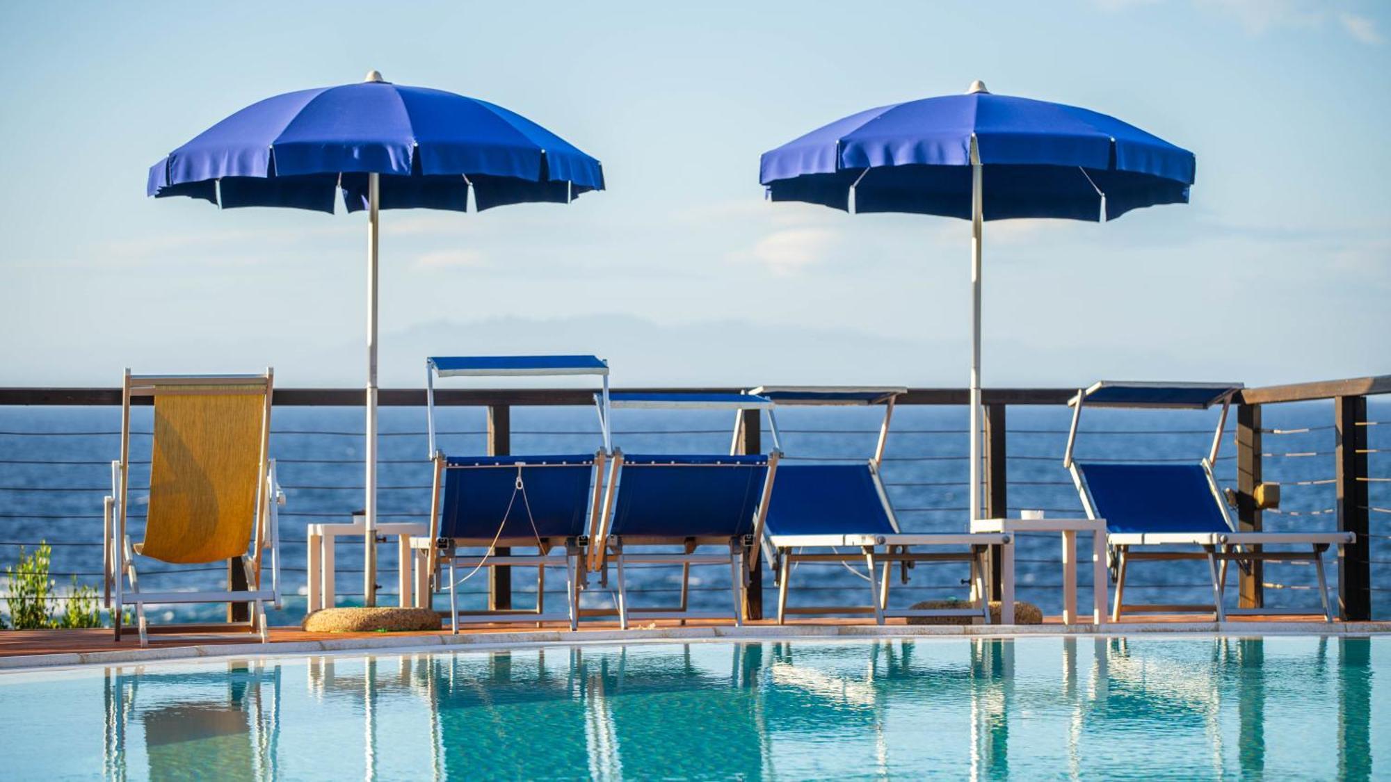 Hotel Costa Paradiso Luaran gambar