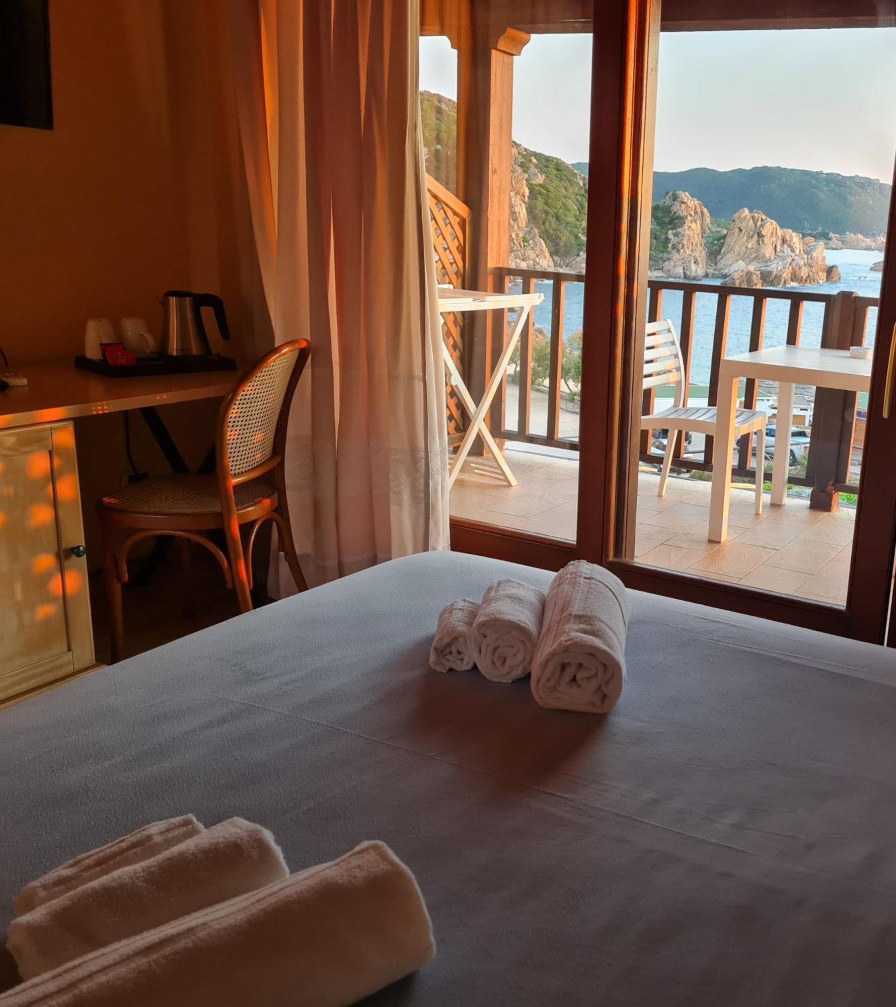 Hotel Costa Paradiso Luaran gambar